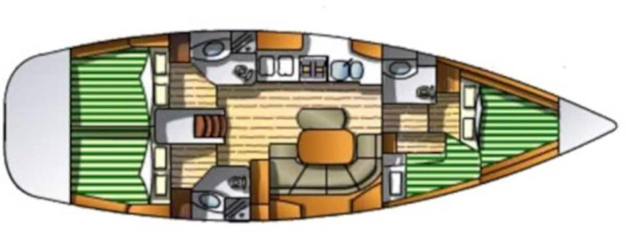 Pato Lucas Sail Boat Botel